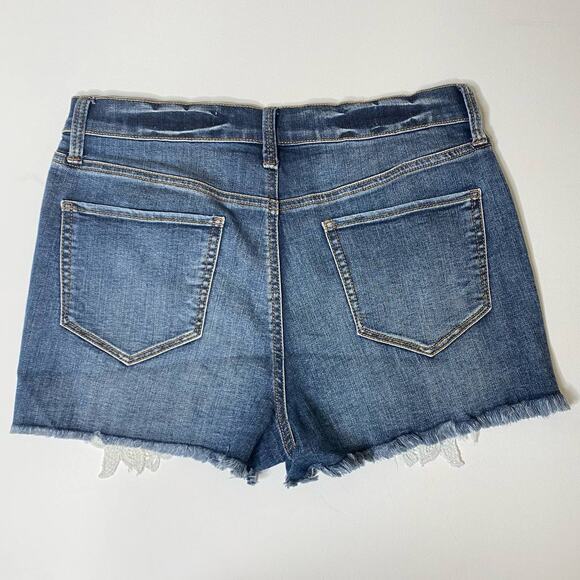 Mudd high waisted distressed lace jean shorts - Picture 3 of 5